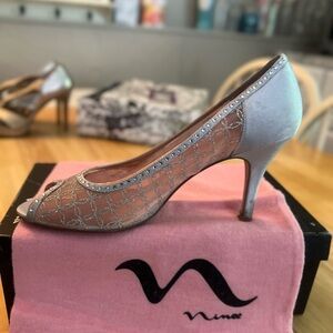 Size 8 Nina heels